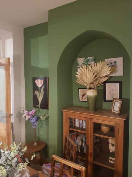 Just The Splott! Sleeps 6, 8 Mins To Stadium. Cardiff Zewnętrze zdjęcie