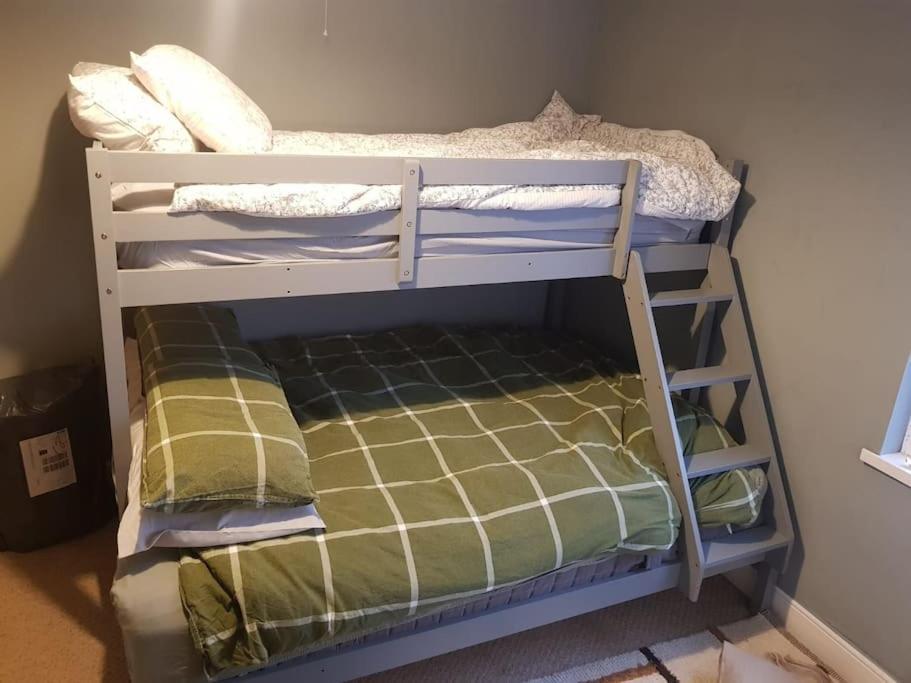 Just The Splott! Sleeps 6, 8 Mins To Stadium. Cardiff Zewnętrze zdjęcie