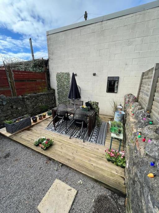 Just The Splott! Sleeps 6, 8 Mins To Stadium. Cardiff Zewnętrze zdjęcie