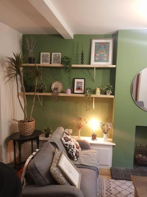 Just The Splott! Sleeps 6, 8 Mins To Stadium. Cardiff Zewnętrze zdjęcie