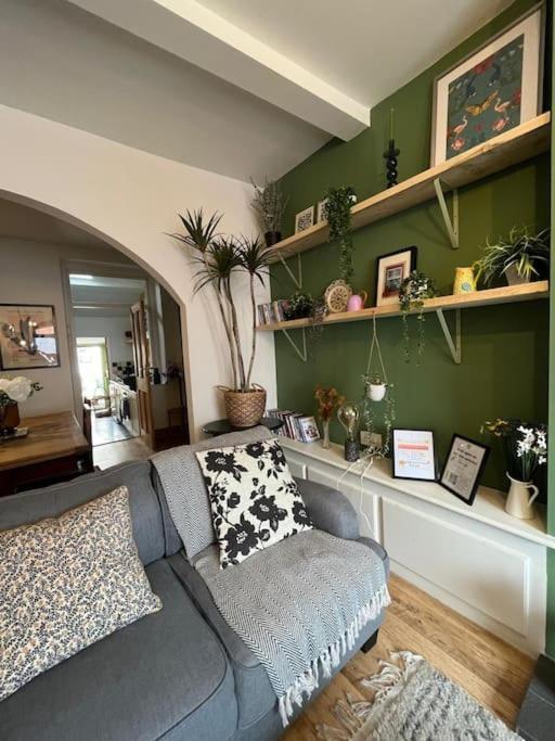 Just The Splott! Sleeps 6, 8 Mins To Stadium. Cardiff Zewnętrze zdjęcie