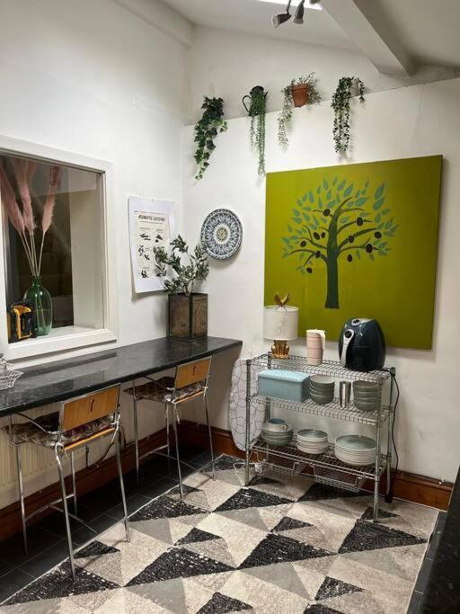 Just The Splott! Sleeps 6, 8 Mins To Stadium. Cardiff Zewnętrze zdjęcie