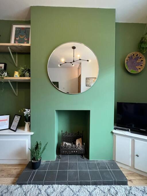 Just The Splott! Sleeps 6, 8 Mins To Stadium. Cardiff Zewnętrze zdjęcie